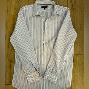 Banana Republic Men’s Slim-fit button dress shirt. Size L